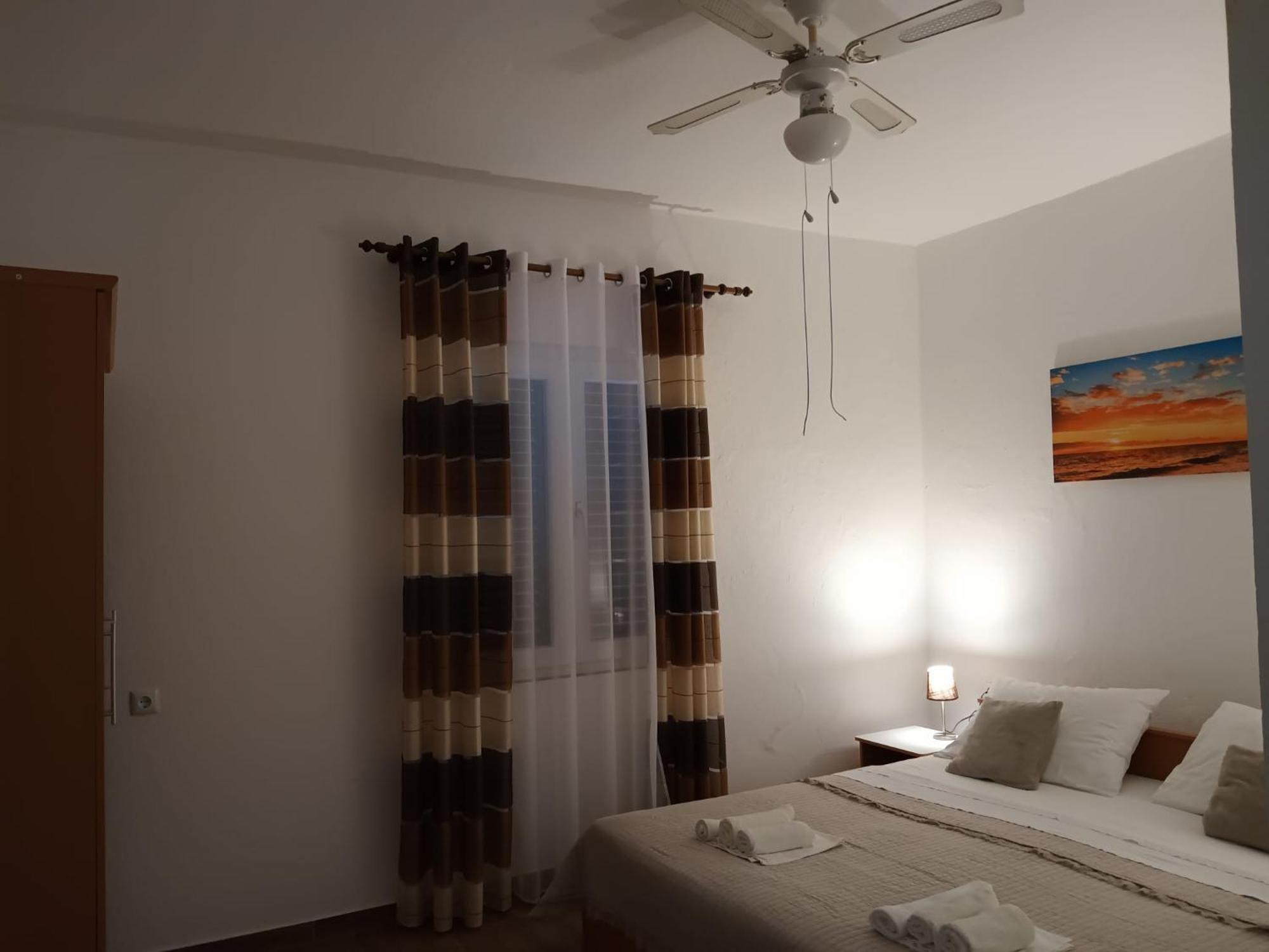 Apartmani Tomić Seline Bagian luar foto